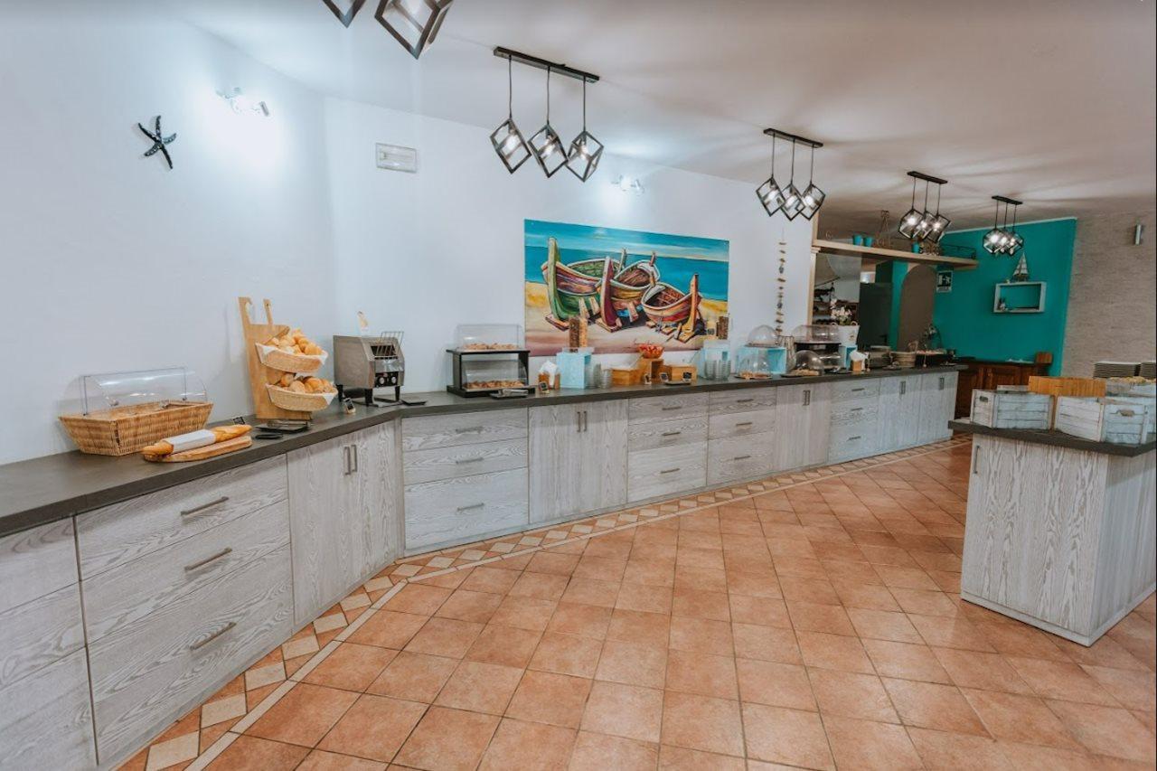 I Ginepri Hotel Cala Gonone Exterior photo