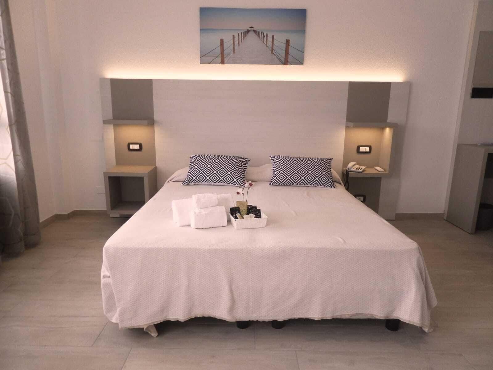 I Ginepri Hotel Cala Gonone Exterior photo