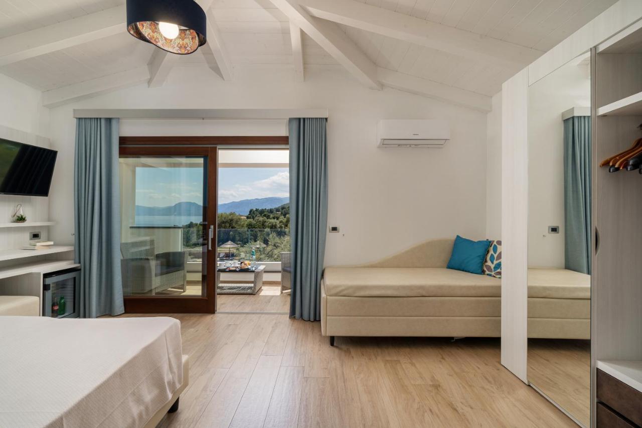 I Ginepri Hotel Cala Gonone Exterior photo