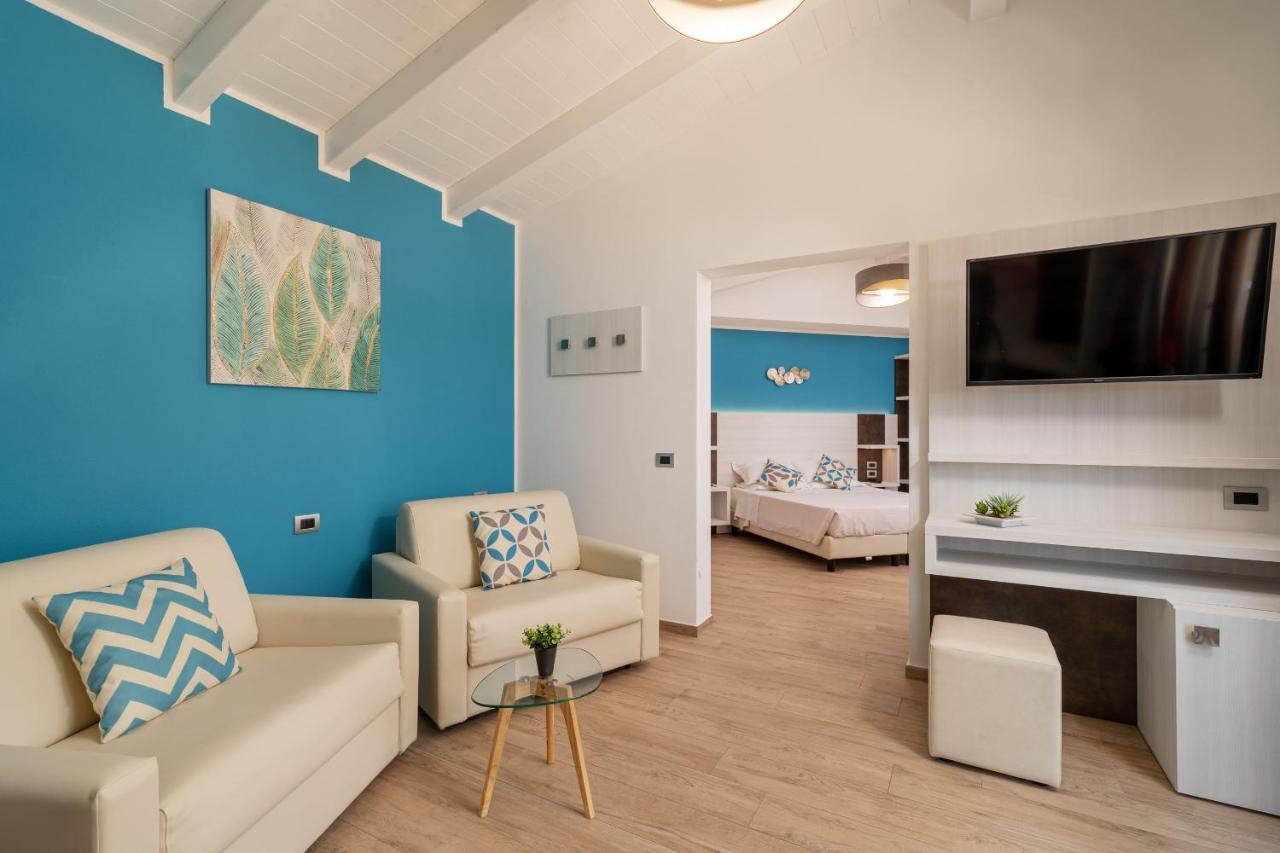 I Ginepri Hotel Cala Gonone Exterior photo