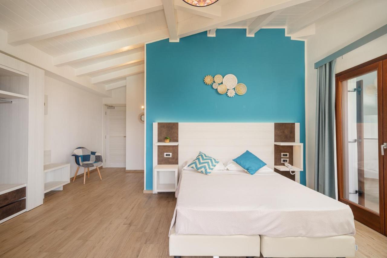 I Ginepri Hotel Cala Gonone Exterior photo