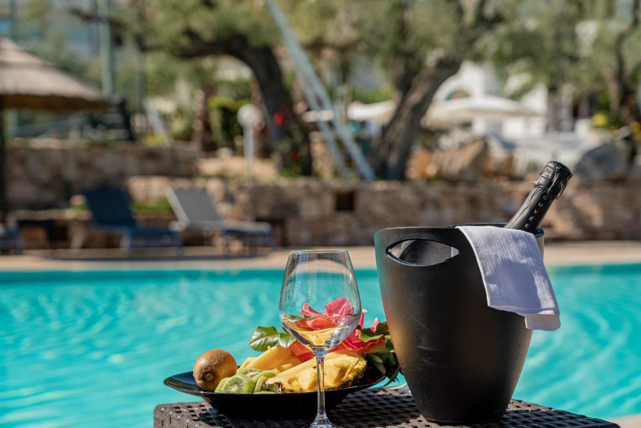 I Ginepri Hotel Cala Gonone Exterior photo