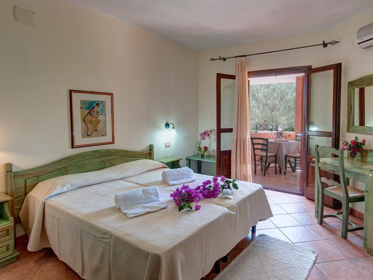I Ginepri Hotel Cala Gonone Exterior photo