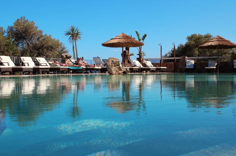 I Ginepri Hotel Cala Gonone Exterior photo